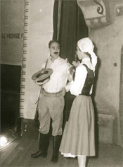 Antzezlana. Jose Luis Abaunzaren Bilduma