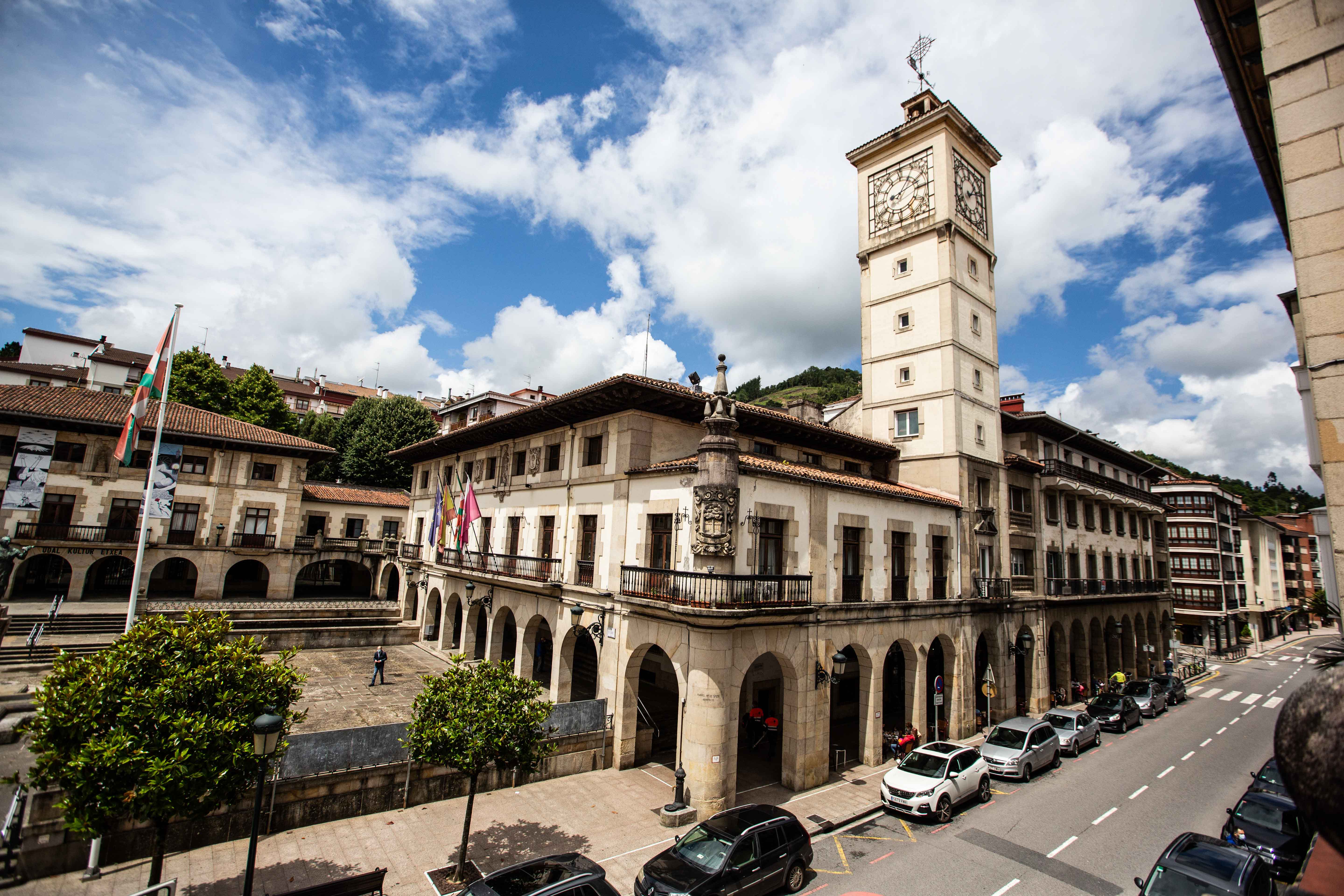 plaza_de_los_fueros_Gernika